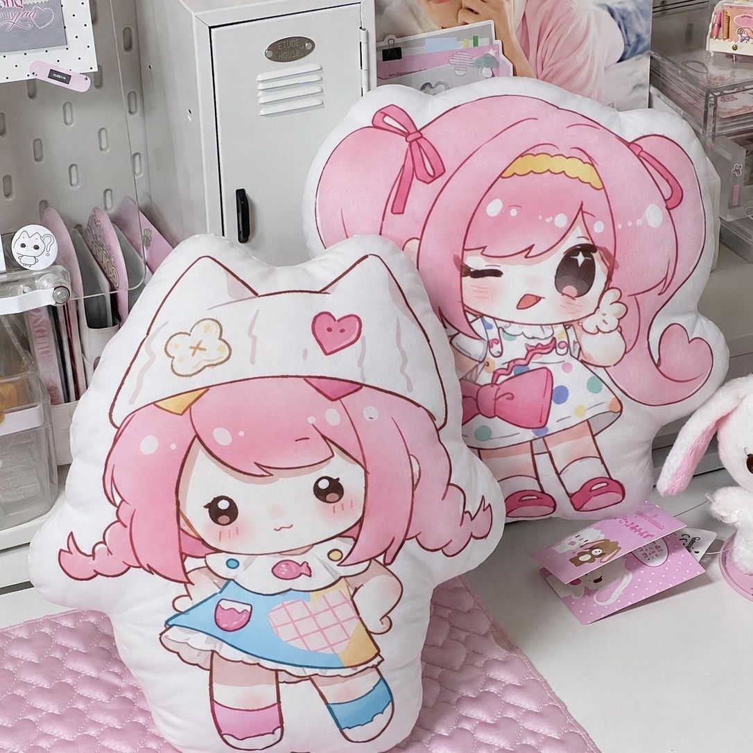 Infinity Nikki, cuscino decora - Throw Pillow recensione e prezzo