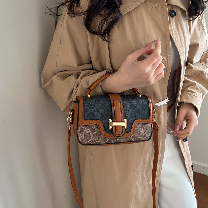 Borsa a tracolla di design di  - Interior Design High End recensione e prezzo
