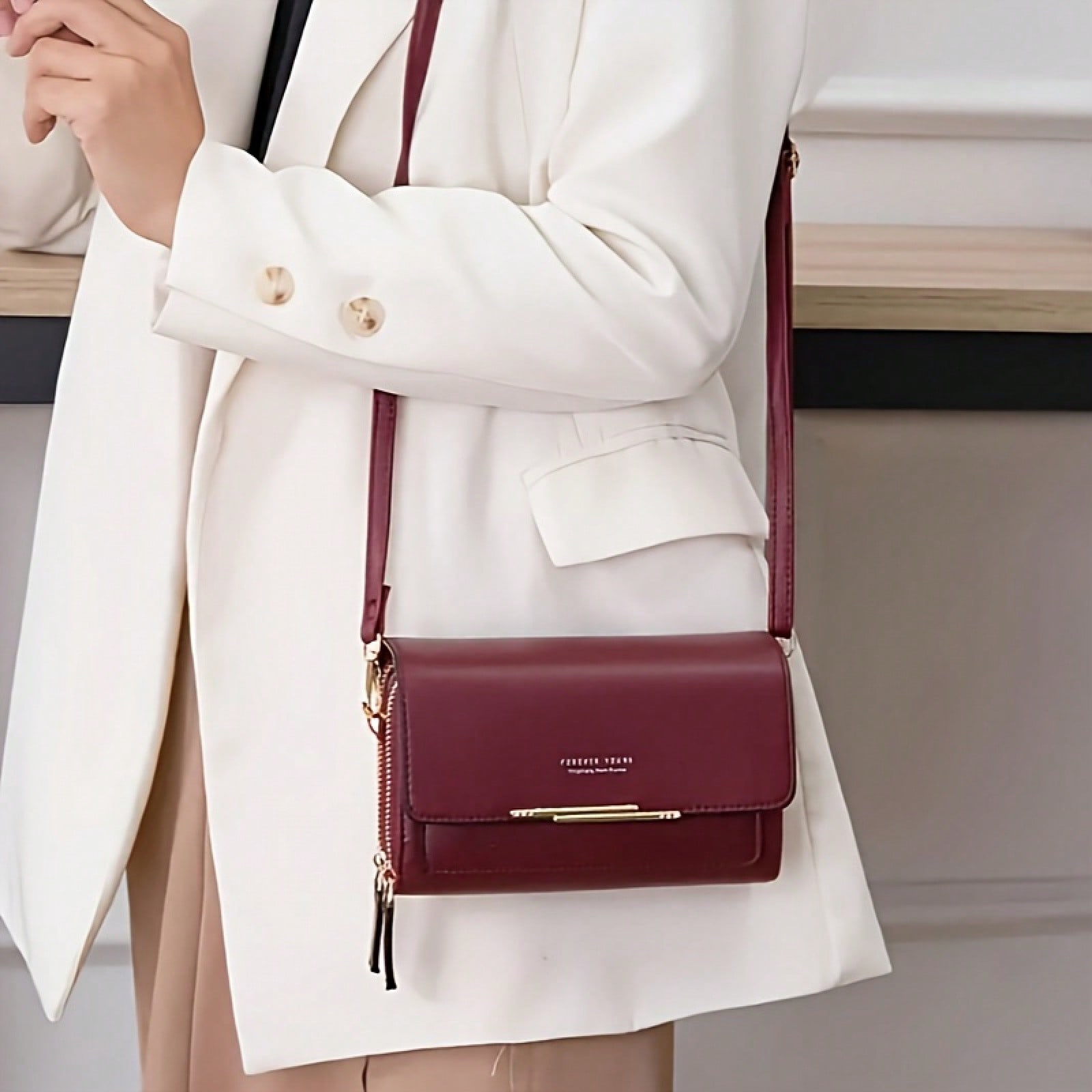 Borsa a tracolla in pelle sint - Interior Design High End recensione e prezzo